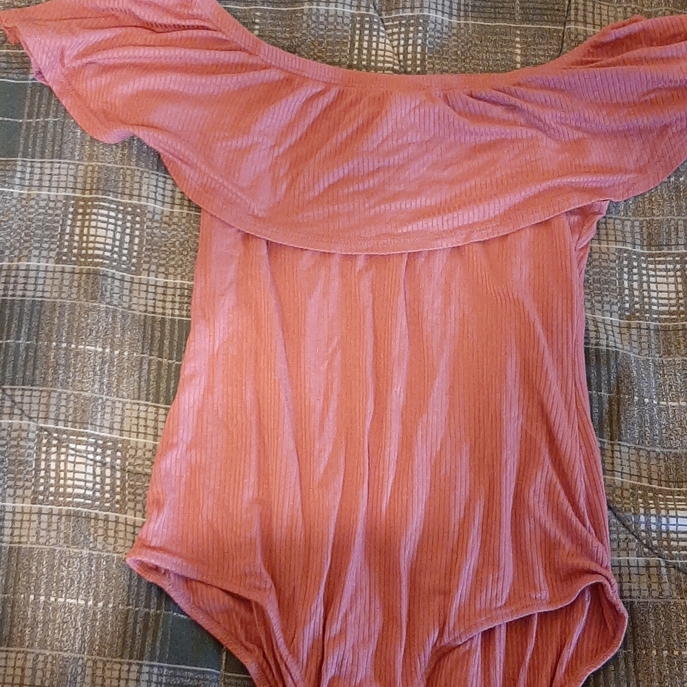 Off shoulder bodysuit